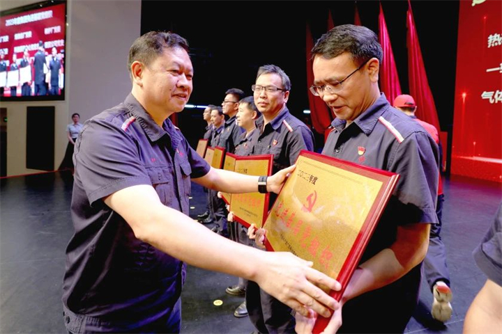 1871092597494173698.jpg 1871092597494173698.jpg